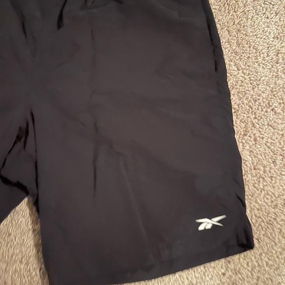 Reebok men’s shorts - Picture 3 of 6